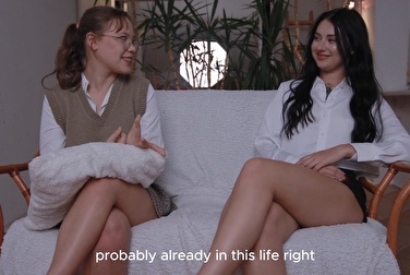 Хочешь член моего парня? Но кончит мне в рот, чтоб я не ревновала