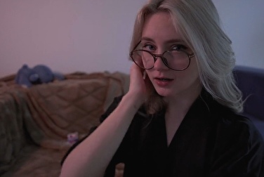 Муж первый, но не последний 🤫 Пока он спит — время для измены